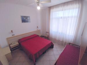 camera-022-3-letti-2